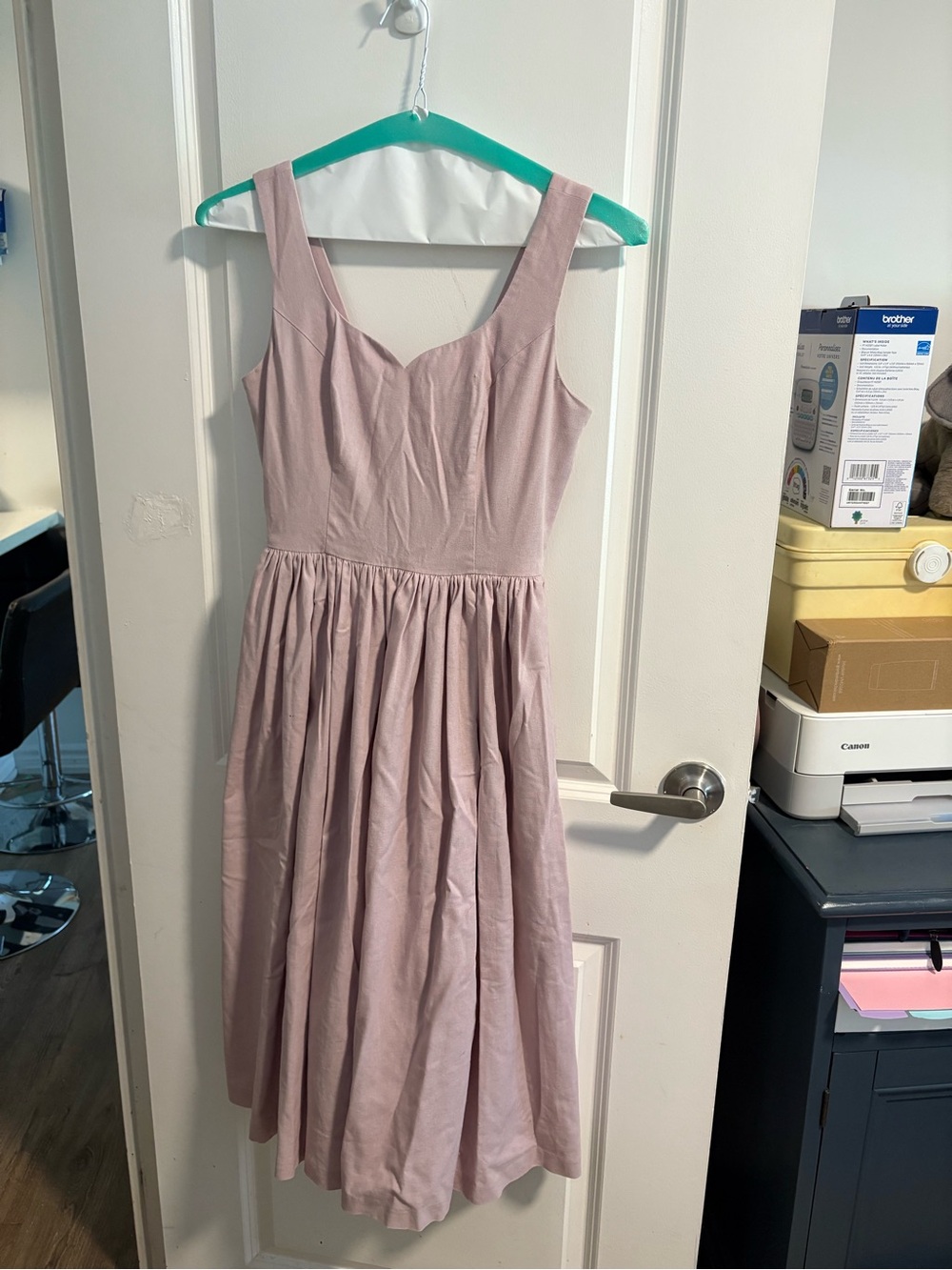 Hearts and Found Elizabeth dress in Lilac linen - Picture 7 of 12